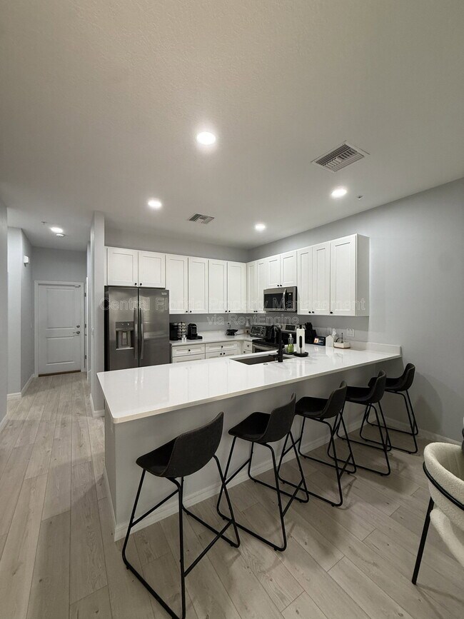 Foto del edificio - 129 Oakman Wy