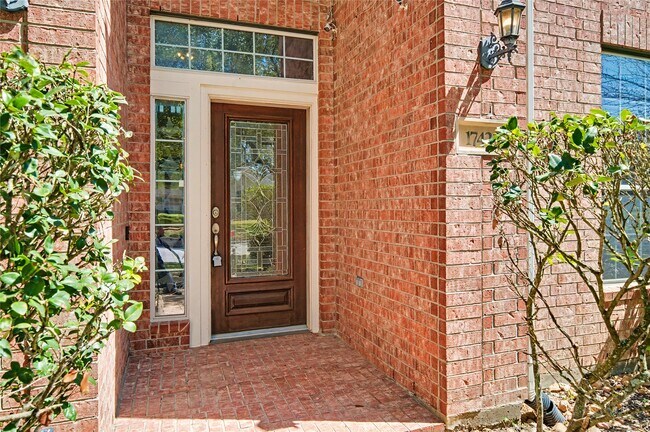 Foto del edificio - 17422 Memorial Blossom Dr