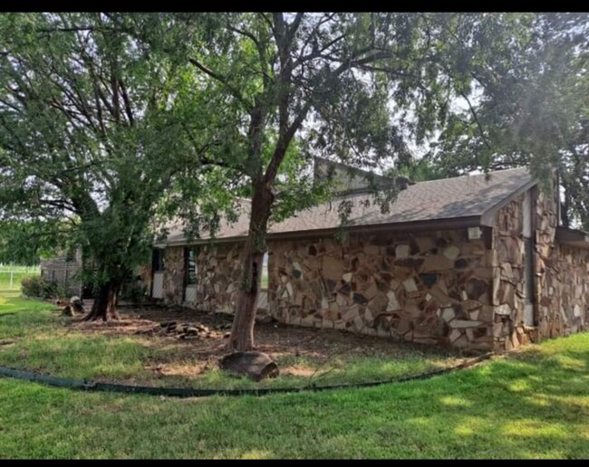 Foto del edificio - 28056 N County Rd 3250