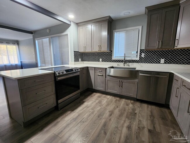 Foto del edificio - 5140 Choctaw Ave