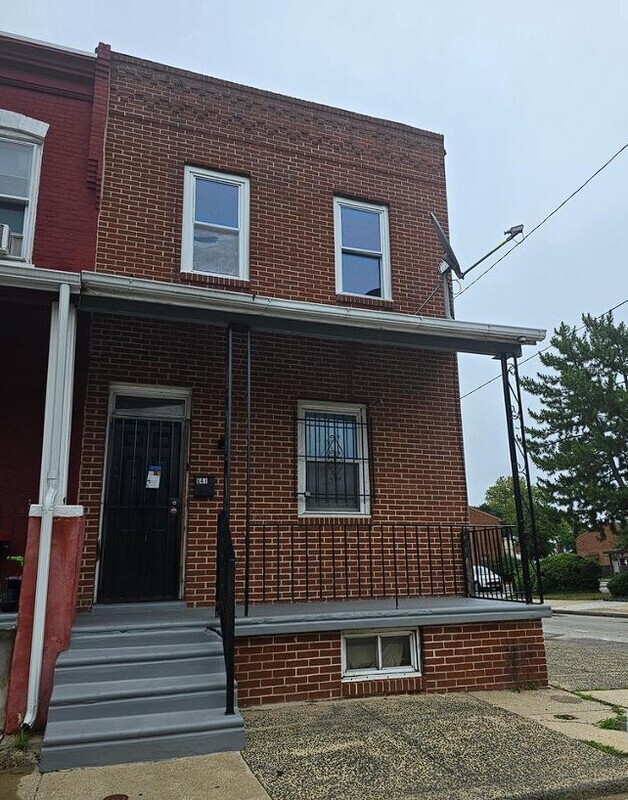 Building Photo - 641 N Conestoga St