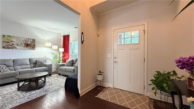 Foto del edificio - 1810 Kingsbridge Ct
