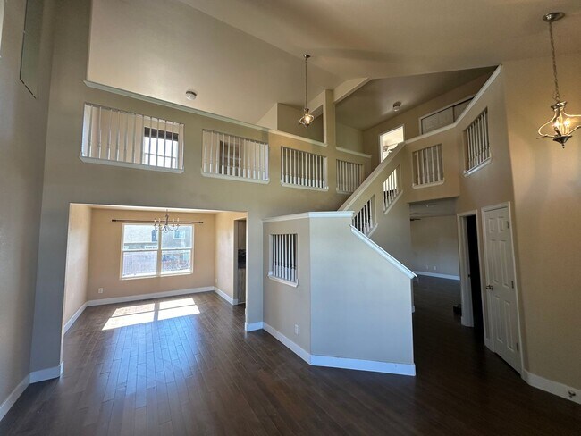 Foto del edificio - Beautiful 3 Bed 3 Bath in Fountain!