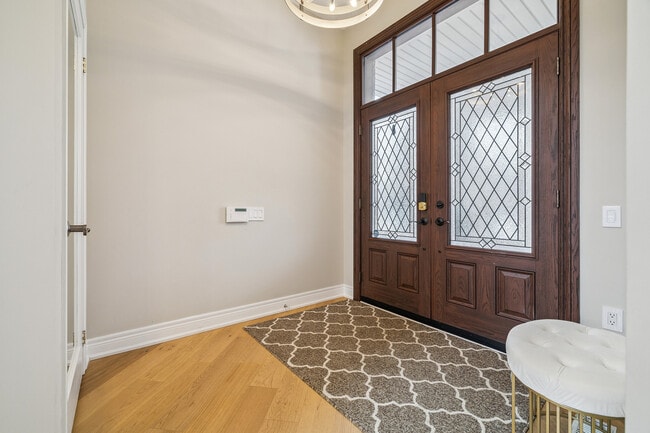 Building Photo - 2509 Armour Crescent