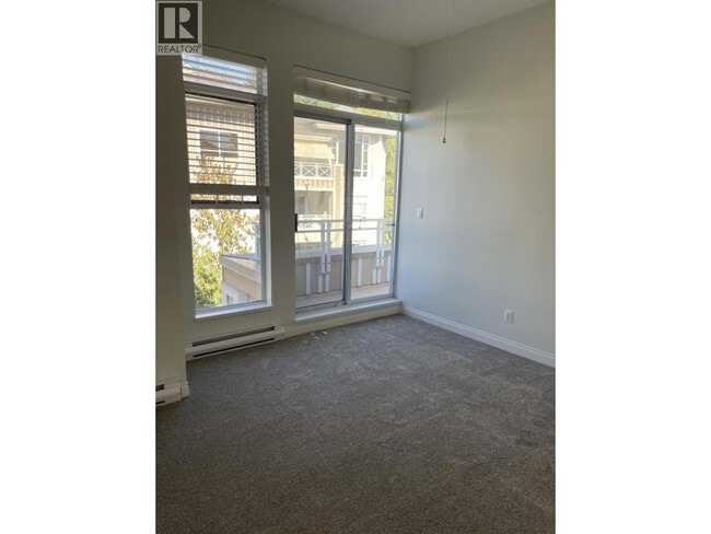 Building Photo - 3629-3629 Deercrest Dr