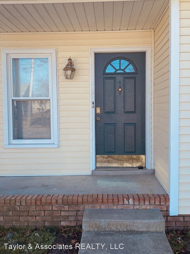 Foto del edificio - 3 br, 2 bath House - 910 Princeton Dr.