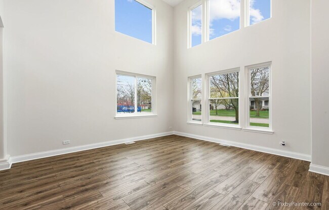 Building Photo - 2943 Andrus Dr
