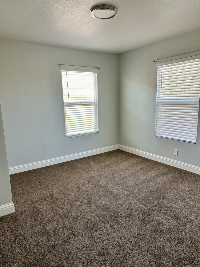 Bedroom 1 - 4251 Orwood Rd