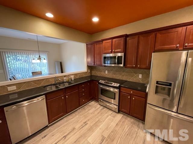 Building Photo - 8203 Saltwood Pl