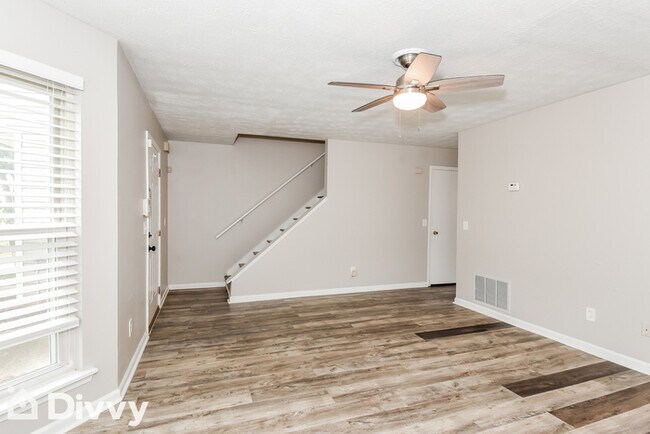 Foto del edificio - 3561 Hopkins Court