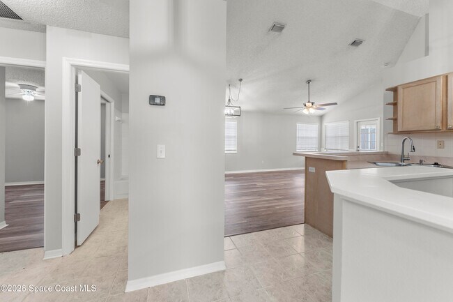 Foto del edificio - 1612 Pga Blvd