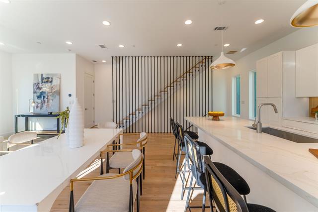Foto del edificio - 3821 Munger Ave