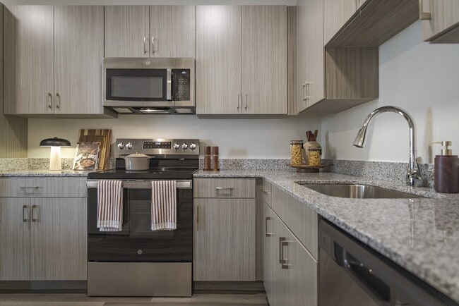 Foto del edificio - Sutton Flats