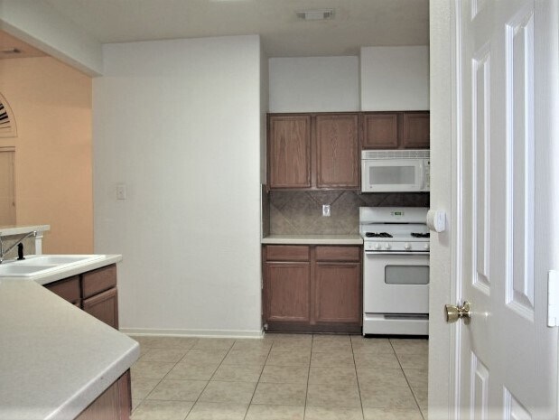 Building Photo - 18514 Inwood Elm Cir