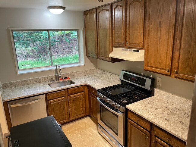 Photo - 10600 Montrose Ave (Bethesda, MD) Apartment