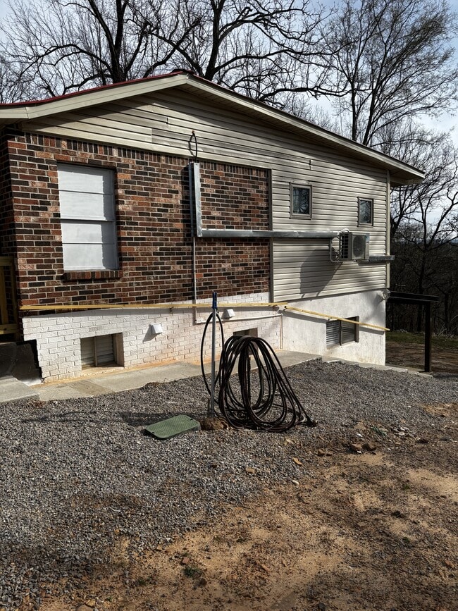 Building Photo - 2383 Co Rd 3291