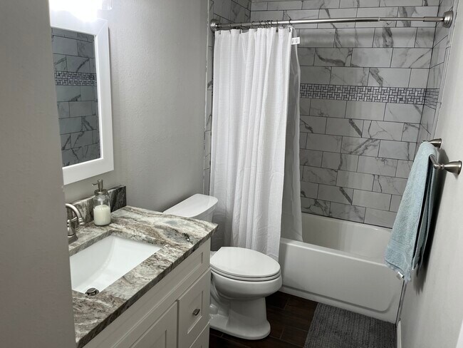 Foto del edificio - 2224 Magnolia Ave