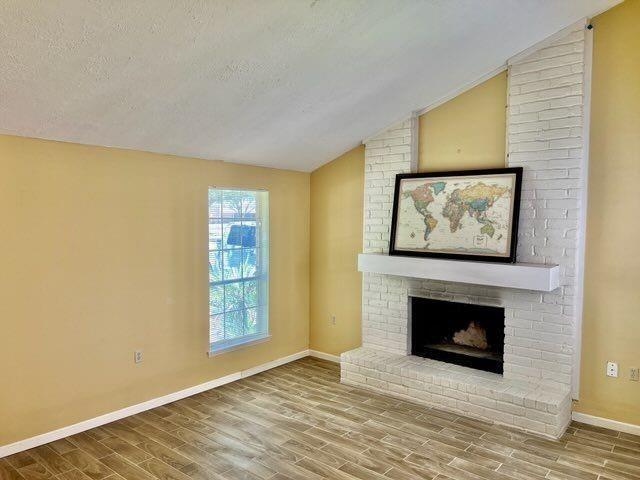 Foto del edificio - 22306 Provincial Blvd