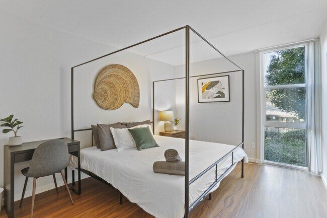 Foto del edificio - 3050 Rue D’Orleans