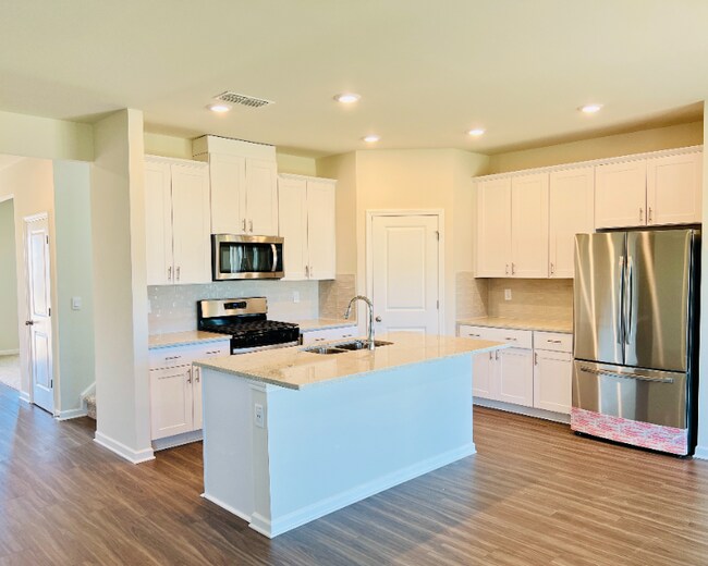 Foto del edificio - 5946 Green Ash Ct