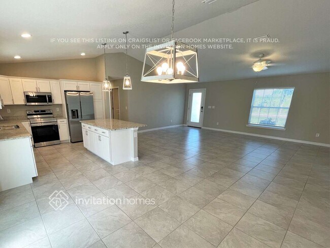 Foto del edificio - 7049 David Blvd