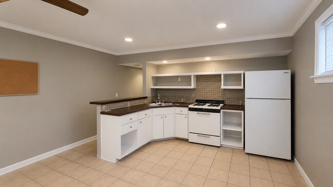 Foto del edificio - Studio Apartment
