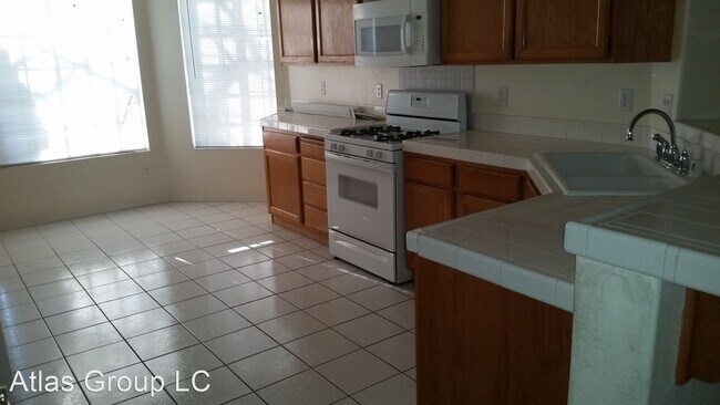 Foto del edificio - 3 br, 2 bath House - 4218 Inglewood Point St.
