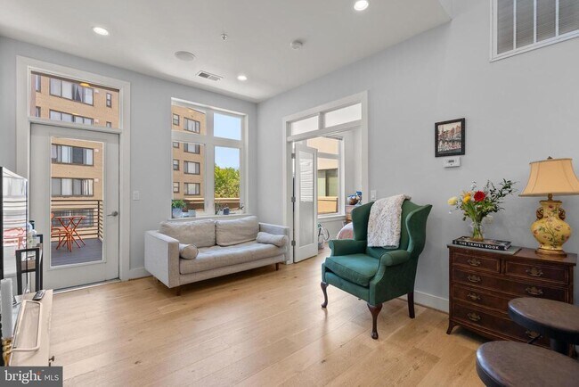 Foto del edificio - 3035 15th St NW
