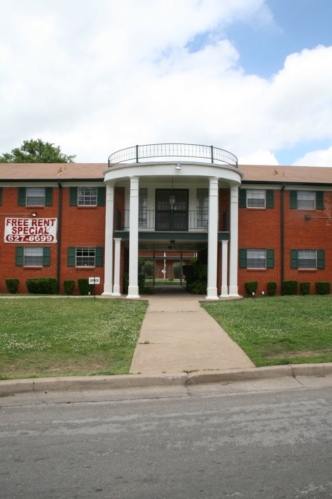 Foto del edificio - Old South Apartments