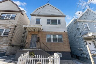 Building Photo - 327 Columbia Ave