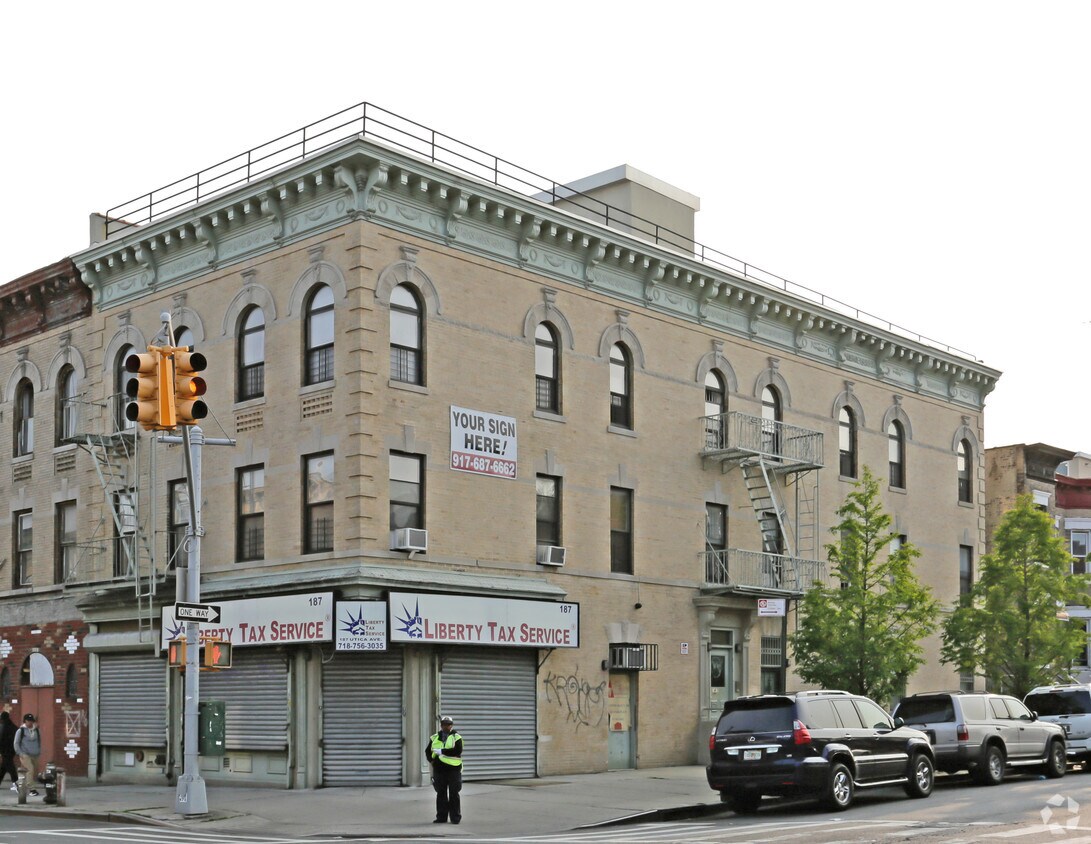 Primary Photo - 187 Utica Ave