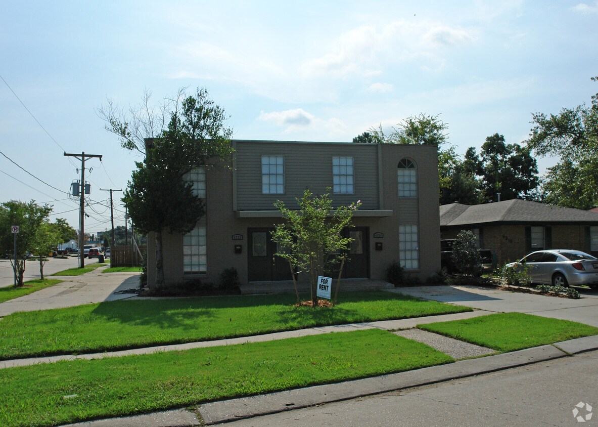 Building Photo - 4223 Lime St