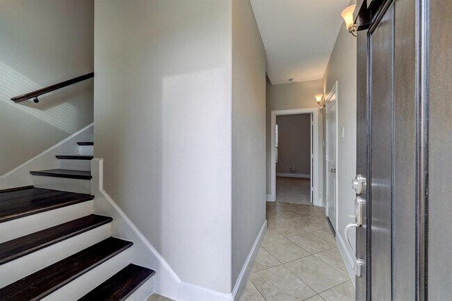 Foto del edificio - 1105 E 27th St