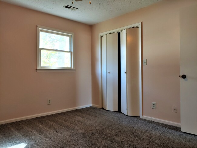 Back Bedroom with Full Closet - 6218 Frontage Rd