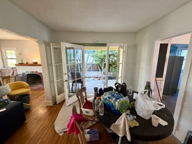 Building Photo - 14119 Erwin St