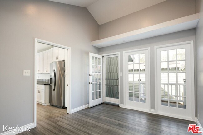Foto del edificio - 2 br, 2 bath House - 602 Marine Street