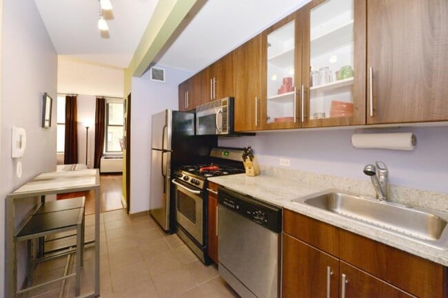 Building Photo - 0 bedroom in NEW YORK NY 10005
