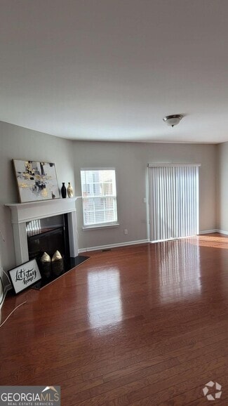 Building Photo - 935 Society Cir