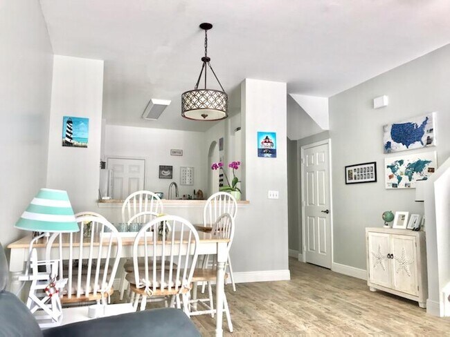 Foto del edificio - 3638 Pine Oak Cir