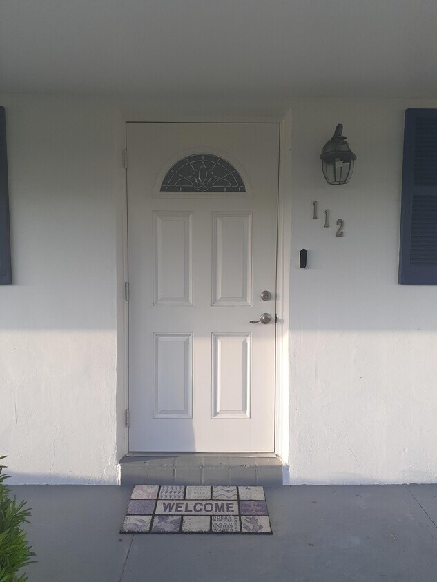 Primary Photo - 2017 SW Golf Ln
