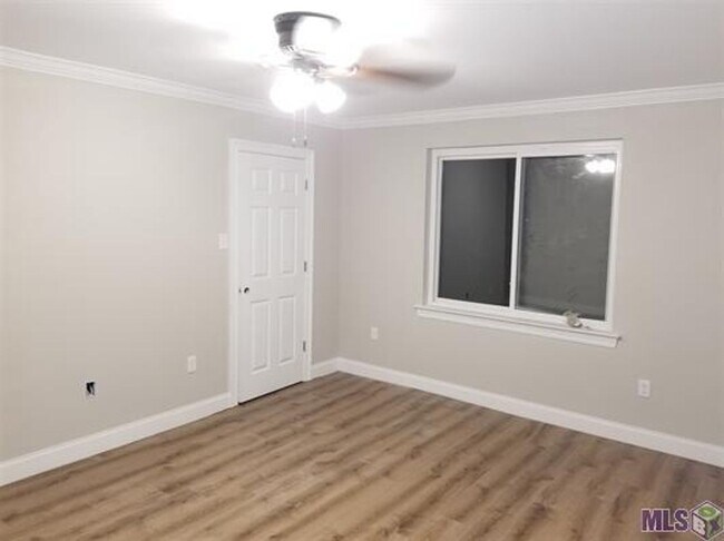Foto del edificio - 3715 Winbourne Ave