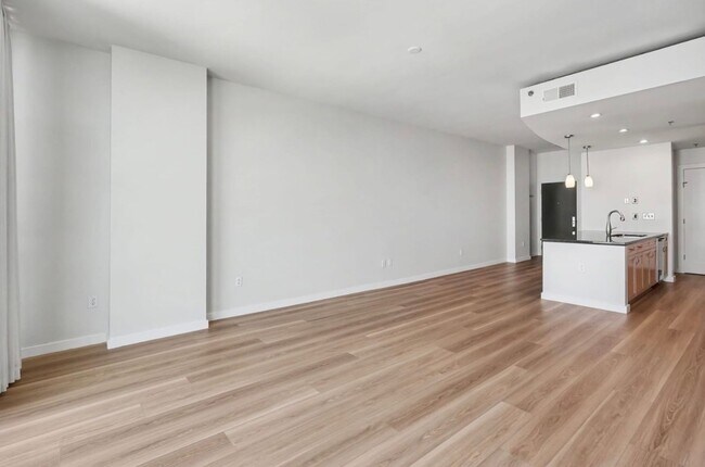 Foto del edificio - 900 20th Ave S
