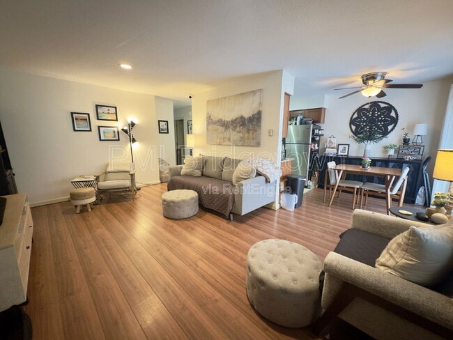 Foto del edificio - 2531 SW Spring Garden St