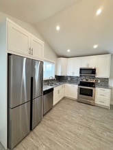 Building Photo - 8621 85 St