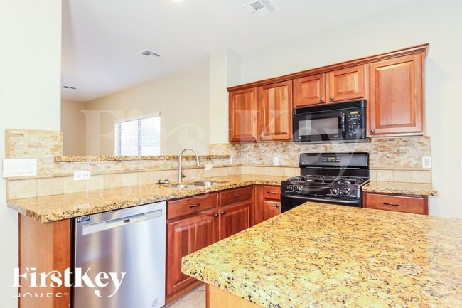 Foto del edificio - 17670 W Bridger St