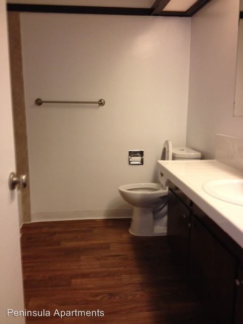 Foto del edificio - 5727 Ravenspur Dr