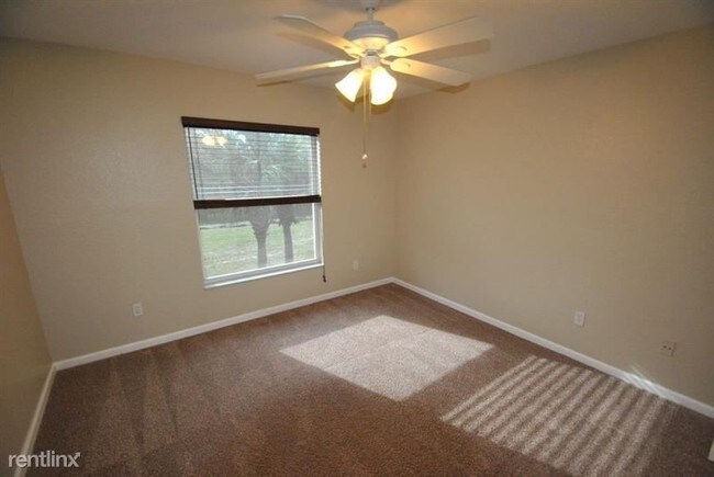 Building Photo - 5 br, 3 bath House - 5535 Wishing Star Ln