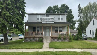 Building Photo - 16250 Chesterfield Ave