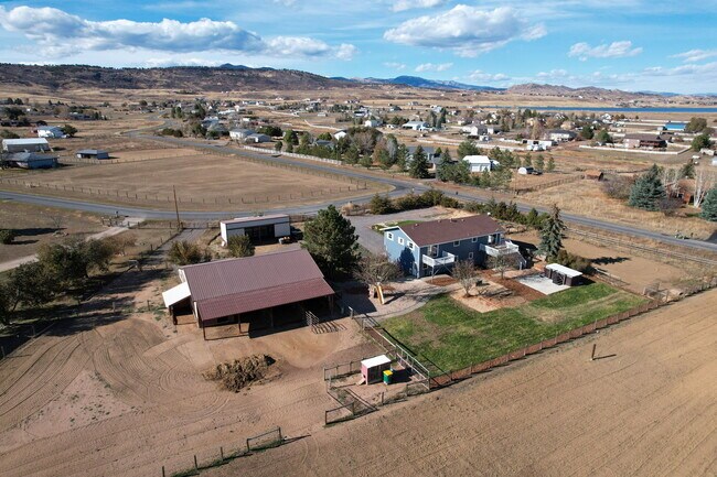 Foto del edificio - 4801 Gary Dr
