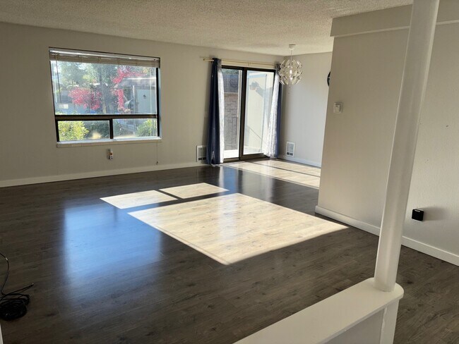 Photo - 10210 SE 239th St Apartment